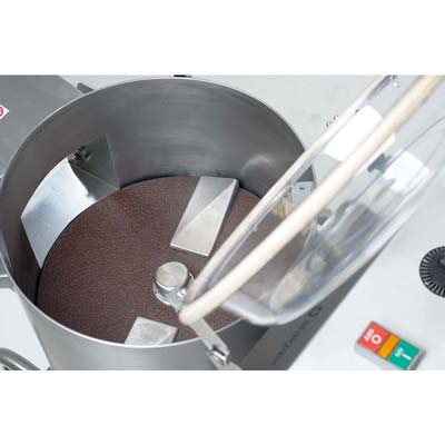 bfa39af725b081e06301bb85ec8aa0c9