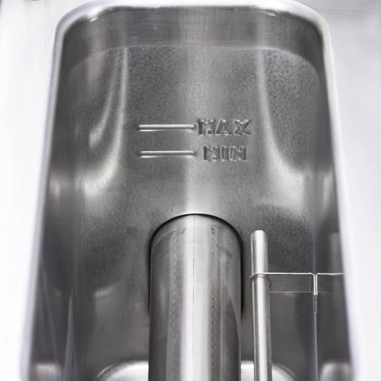 6ba52bf62508c9bdfd16eb1dcd8f329d